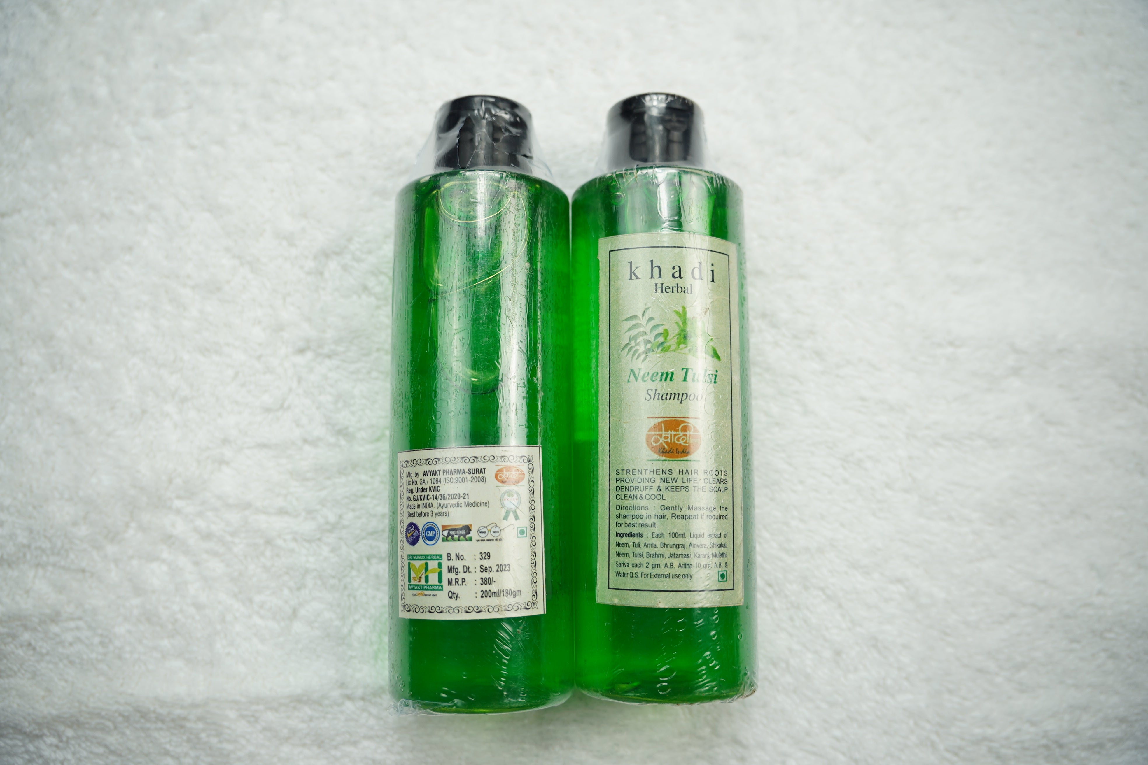 Khadi India: Herbal Neem and Tulsi Shampoo – 200ml