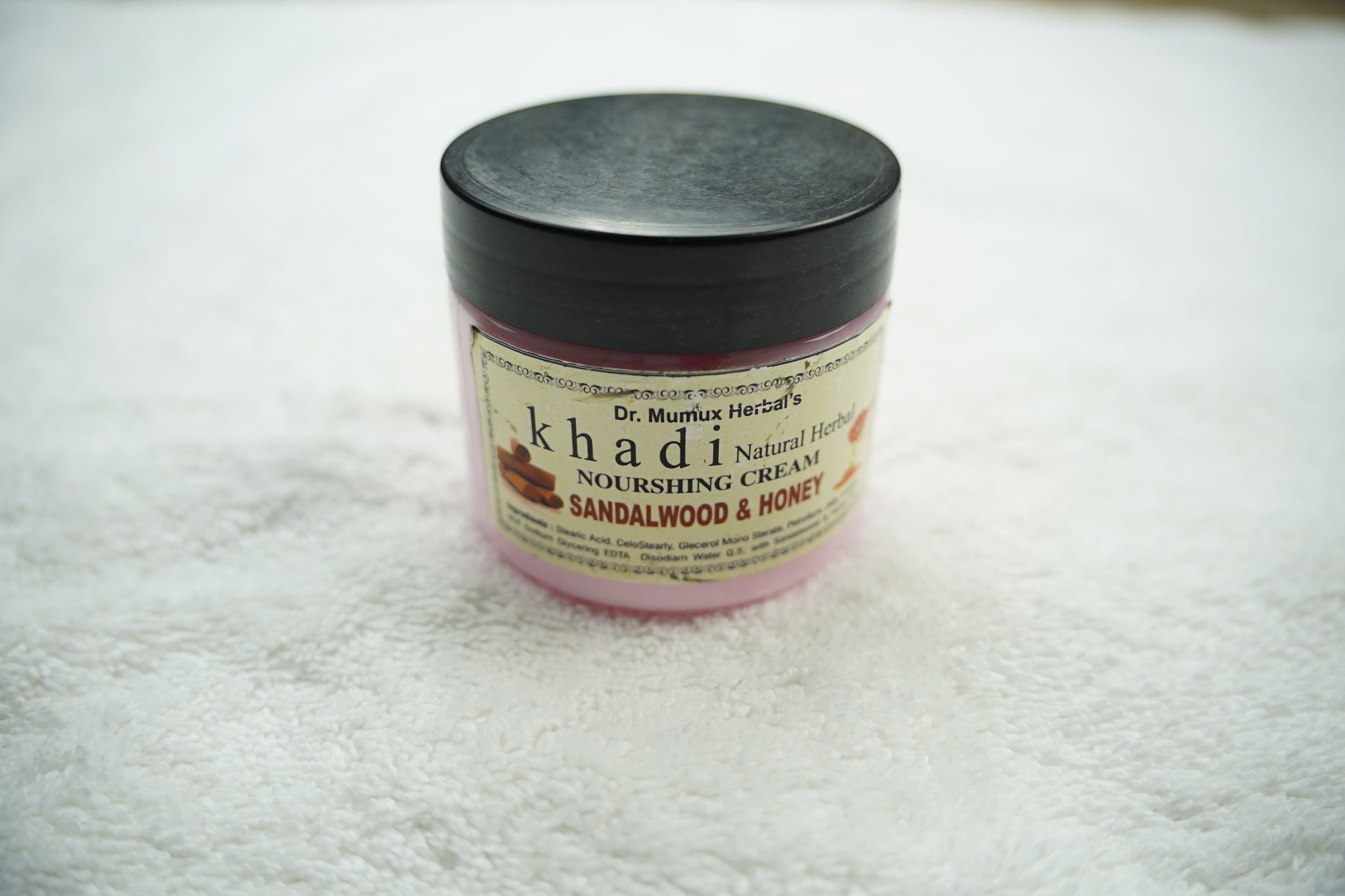 Khadi India: Nourishing Cream with Sandalwood & Honey - Embrace Natural Radiance! 180g/6.4oz